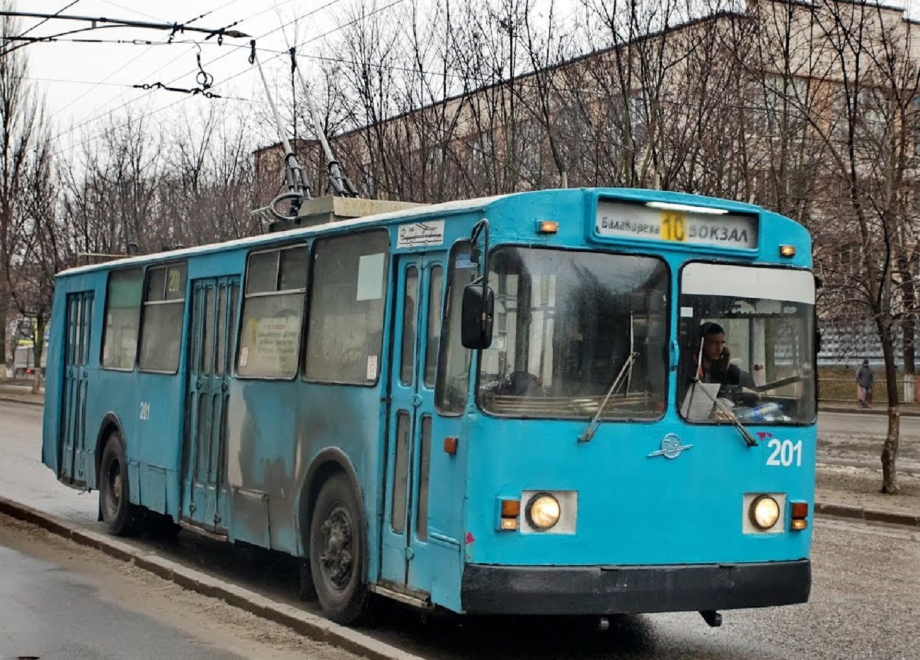 , троллейбус 10