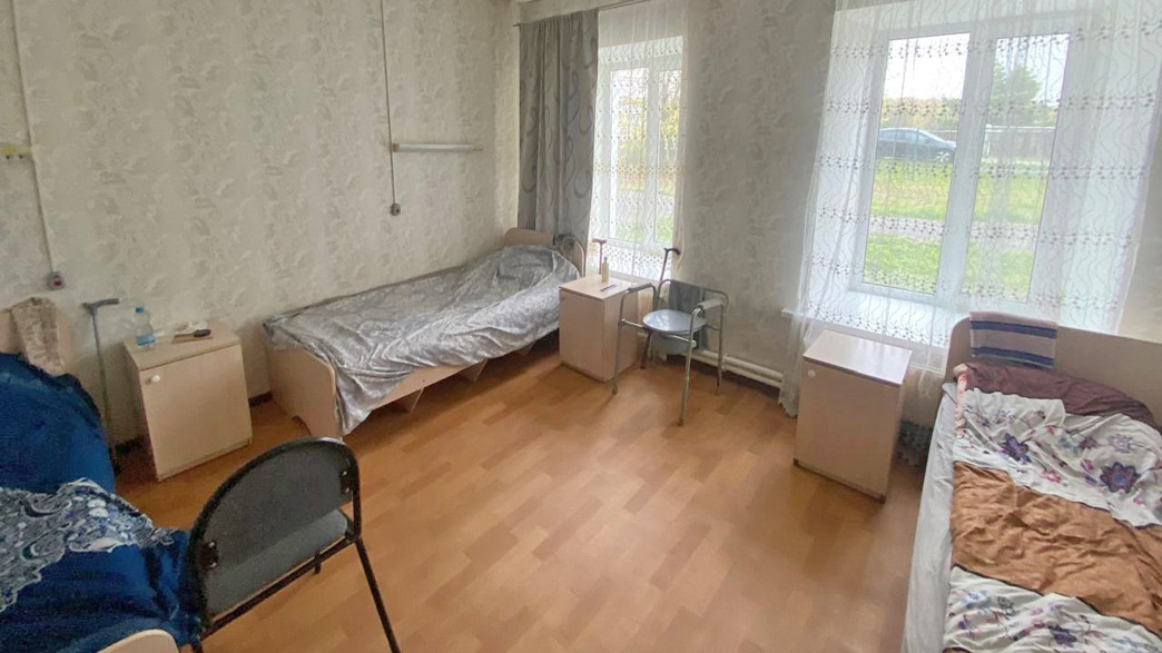 В частном пансионате престарелых держали в чёрном теле