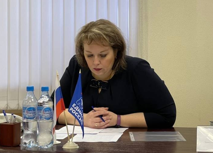Кто покровительствует в минздраве Ольге Клюевой?