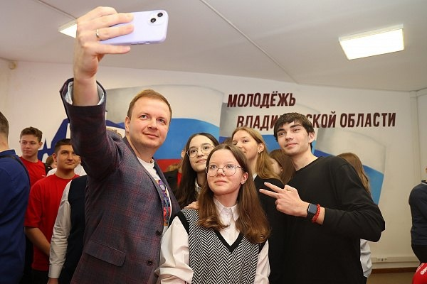 Встречи депутатов Госдумы с населением должны быть не реже одного раза в месяц