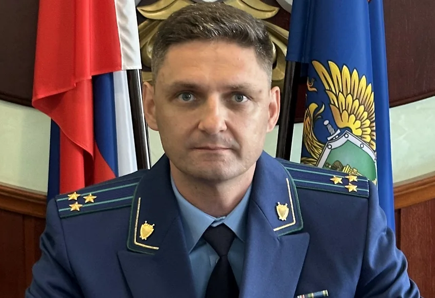 Работник прокуратуры Александр Лазарев