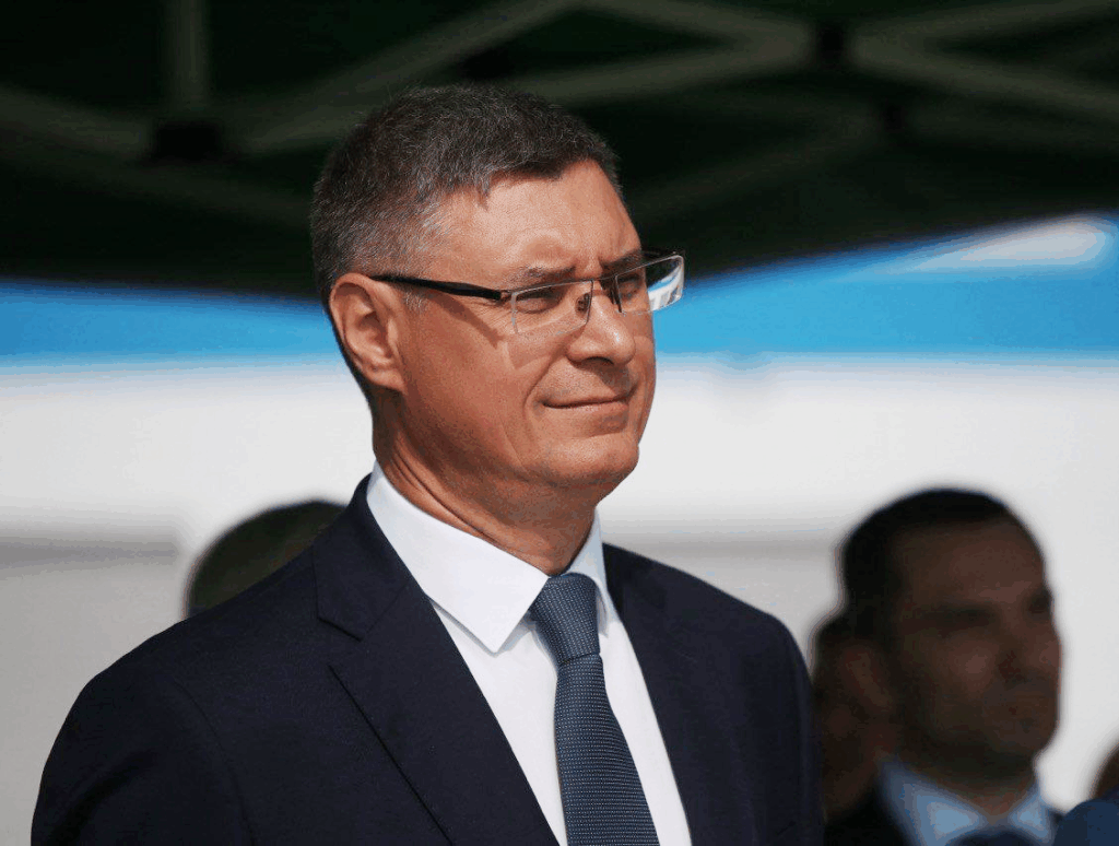 Насколько велик запас прочности у Александра Авдеева?