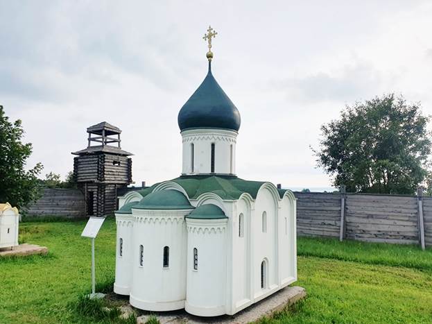 Золотые ворота отремонтировали