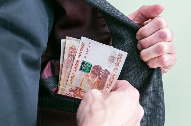  автор Денис Моргунов  URA