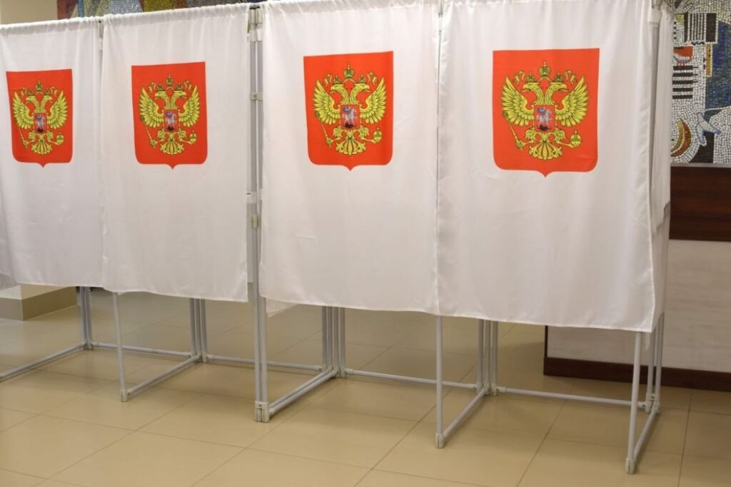 Местным «единороссам» достались 247 мандатов из 284