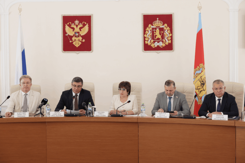 Депутаты и муниципальные главы