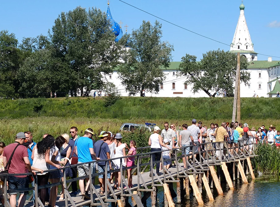 Суздаль - самый привлекательный малый город в России.
