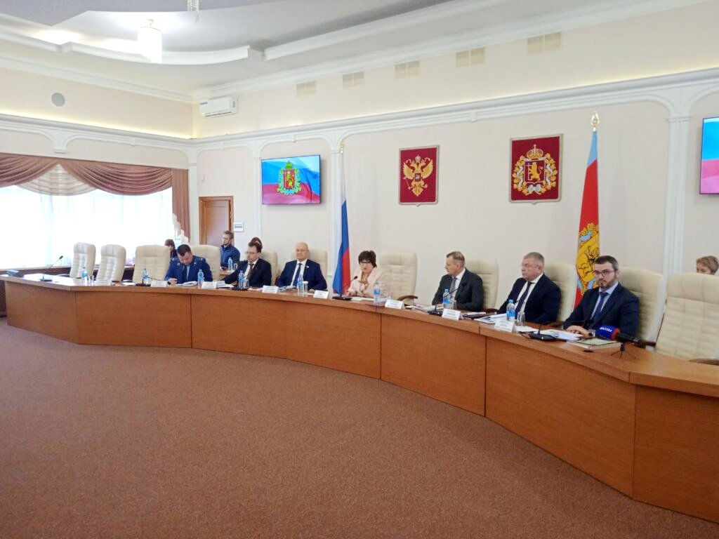 Депутаты ЗС региона-33 выравнивают критерий