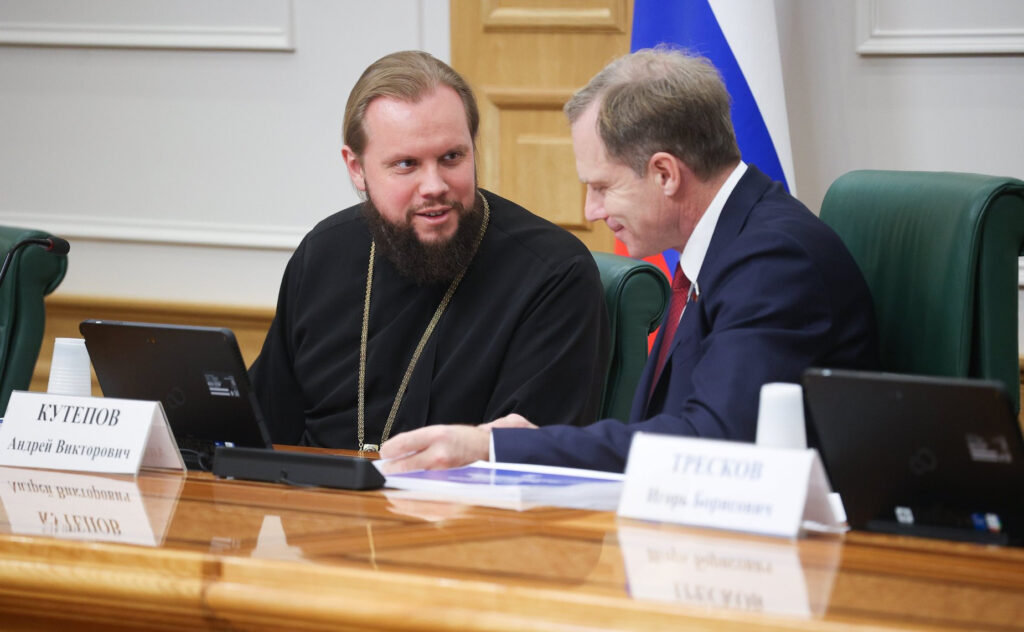 В Совфеде Митрополит Никандр