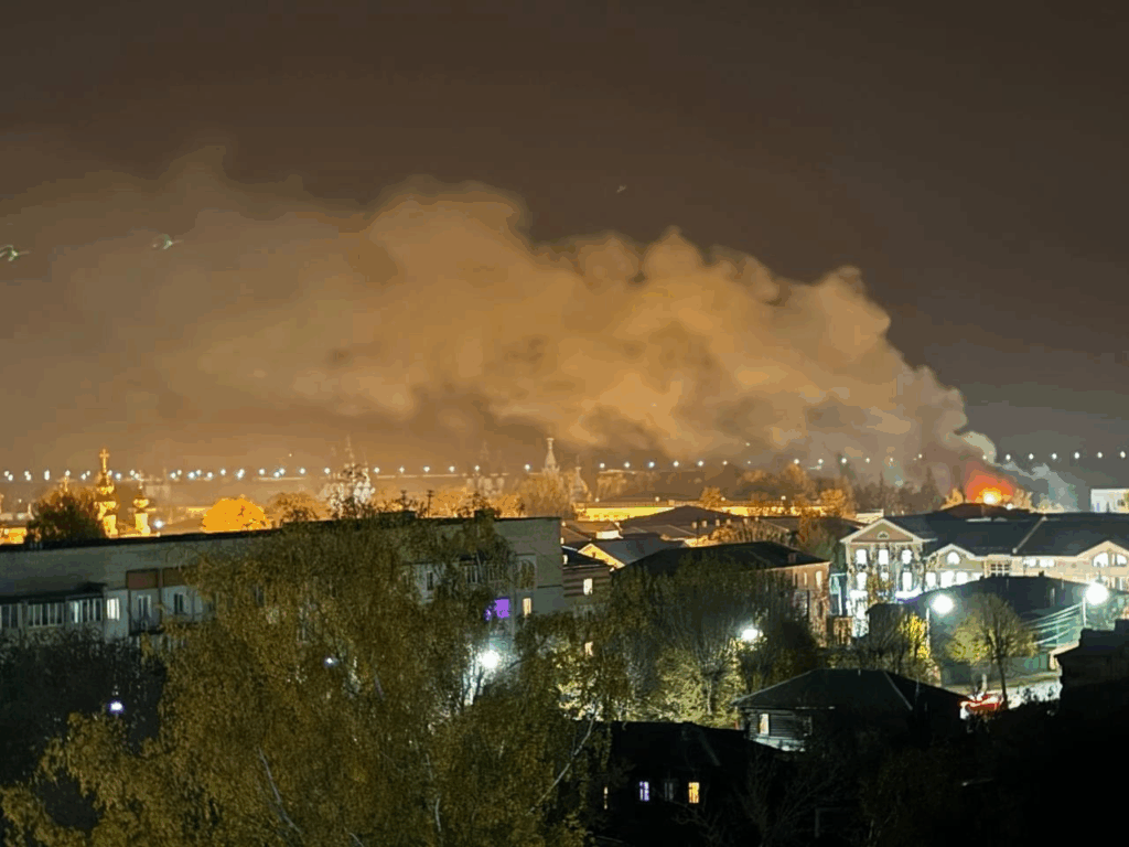 Рядом со зданием администрации Мурома сгорел ресторан
