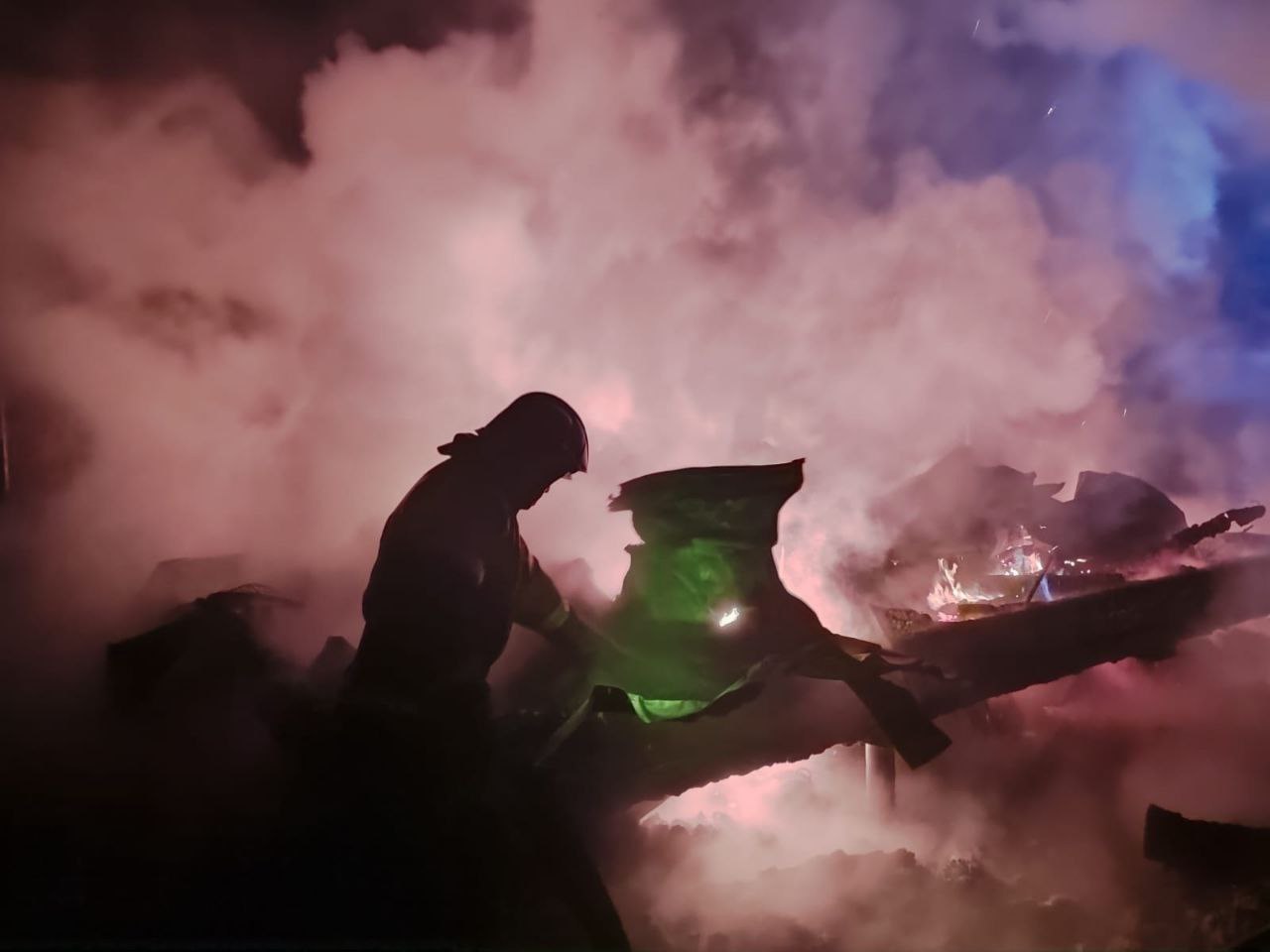 В Стёпково (Александровский р-н) сгорел дом