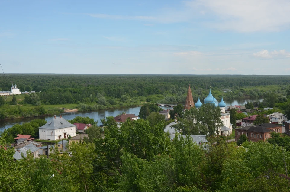 Из семи моногородов