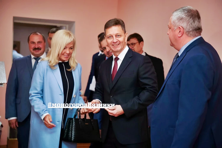 Из семи моногородов