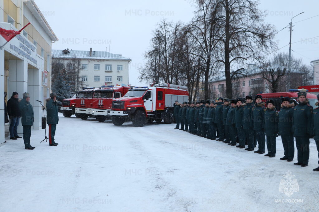 Автопарк МЧС во Владимирской области пополнили 12 автомобилей