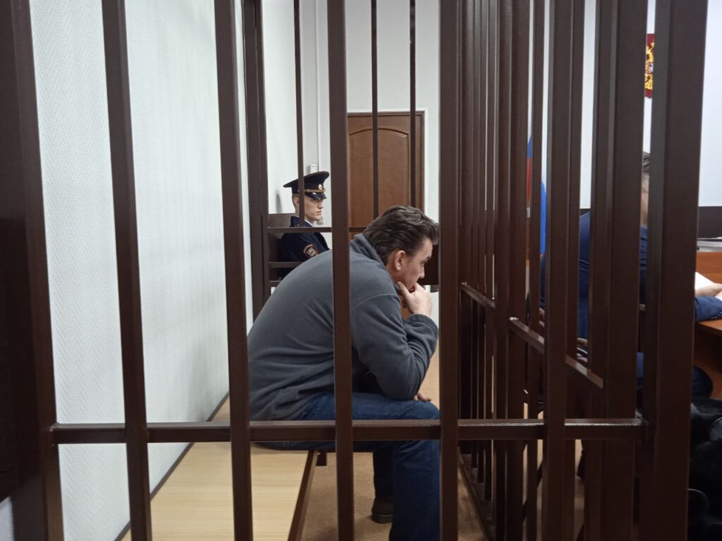 Глава «похоронной мафии» рассказал, как Наумов требовал взятки