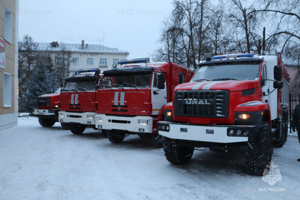 Автопарк МЧС во Владимирской области пополнили 12 автомобилей