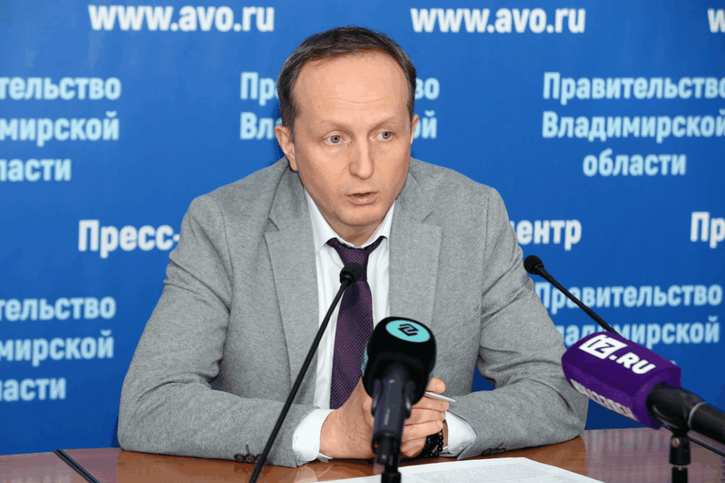 Версия экспертов