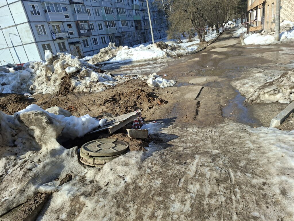 Жители Сокола: «Живём, как на помойке, тонем в дерьме, а виноват Сараев!»