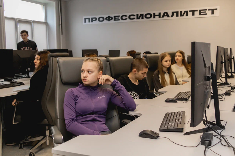 Владимирские школьники примерят на себя рабочие профессии в колледжах