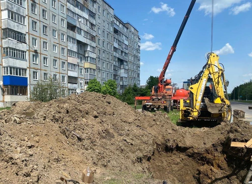 В гибели рабочего под грунтом в Радужном признали исполнительного директора