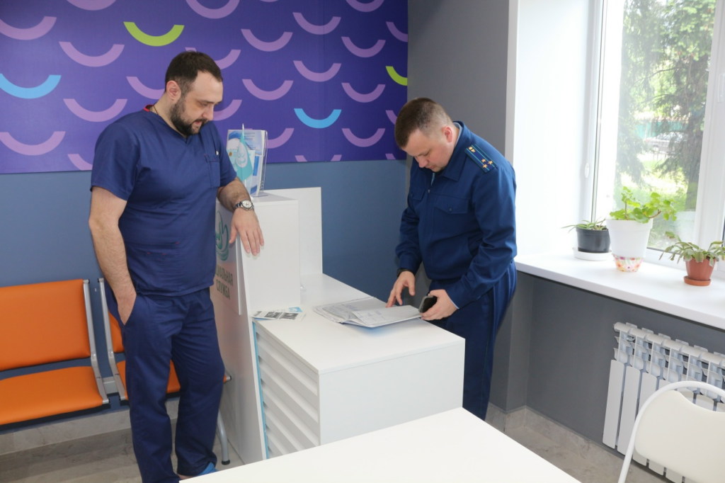 В Красном кресте отделения нейрохирургии и сочетанной травмы работают в сложных условиях