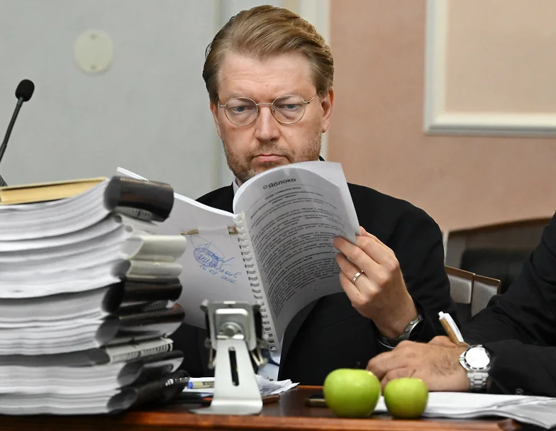  Рыбаков