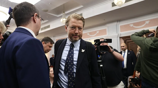 «Яблоко» не смогло