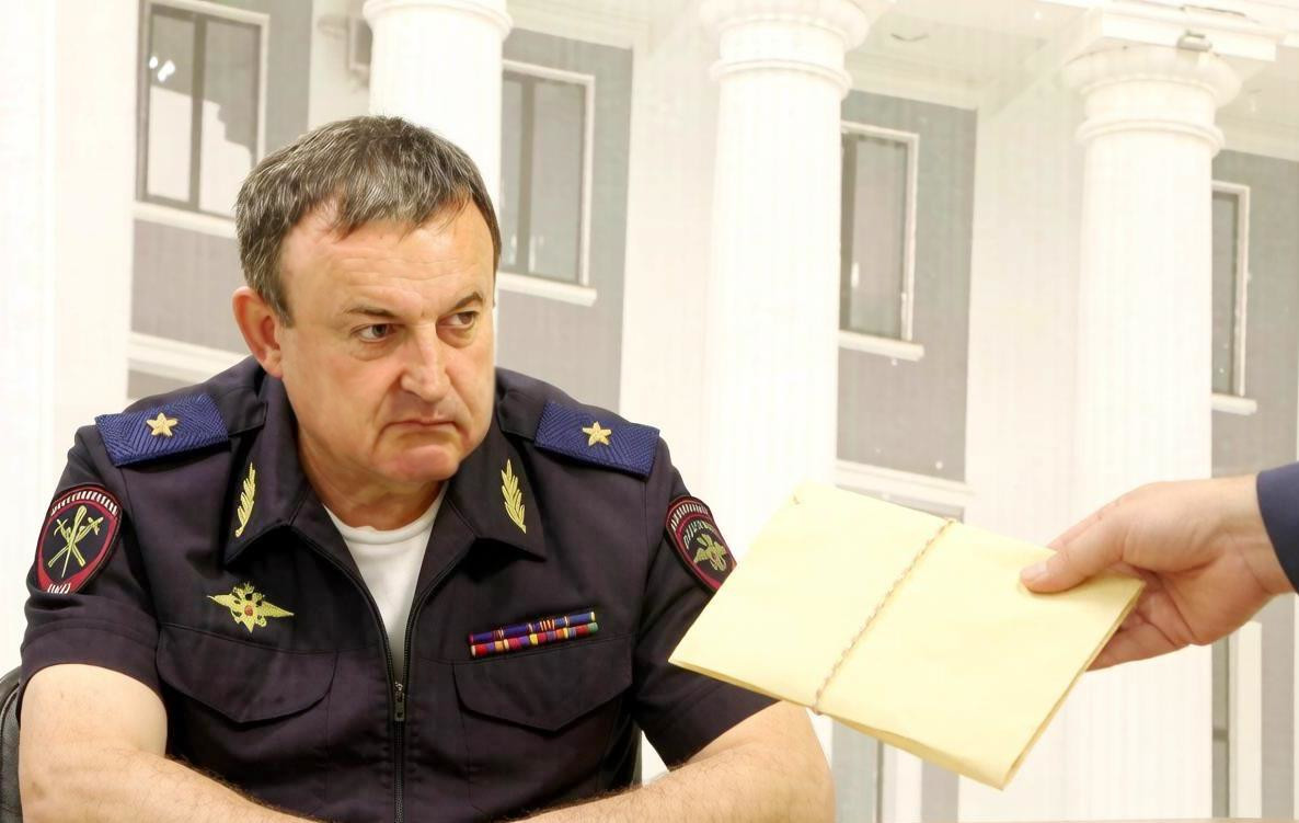 Медведев